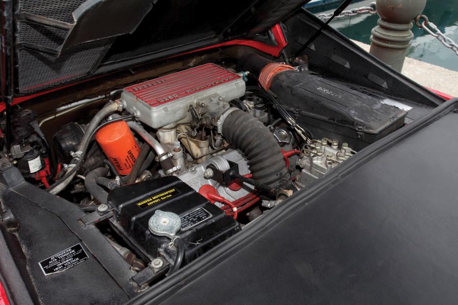  Ferrari 328 GTS 1987 года  (фото 10 из 12)